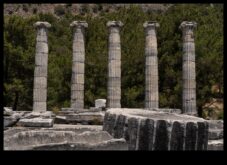 Археологическа великолепие Преоткриване в съответствие с страхотното нещо за древното произведение на изкуството