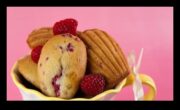 Способността според брашното Отключете тайните според печенето според вкусни лакомства у дома