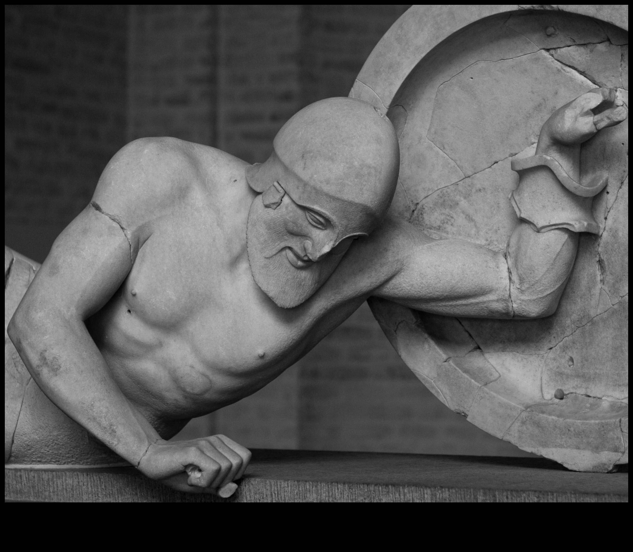 Мраморни шедьоври Изкуството да се извайва красота в Древна Гърция 3 Мраморни шедьоври: Скулптурна красота в Древна Гърция