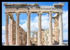 Йонийски впечатления Грациозните колони в съответствие с гръцката структура