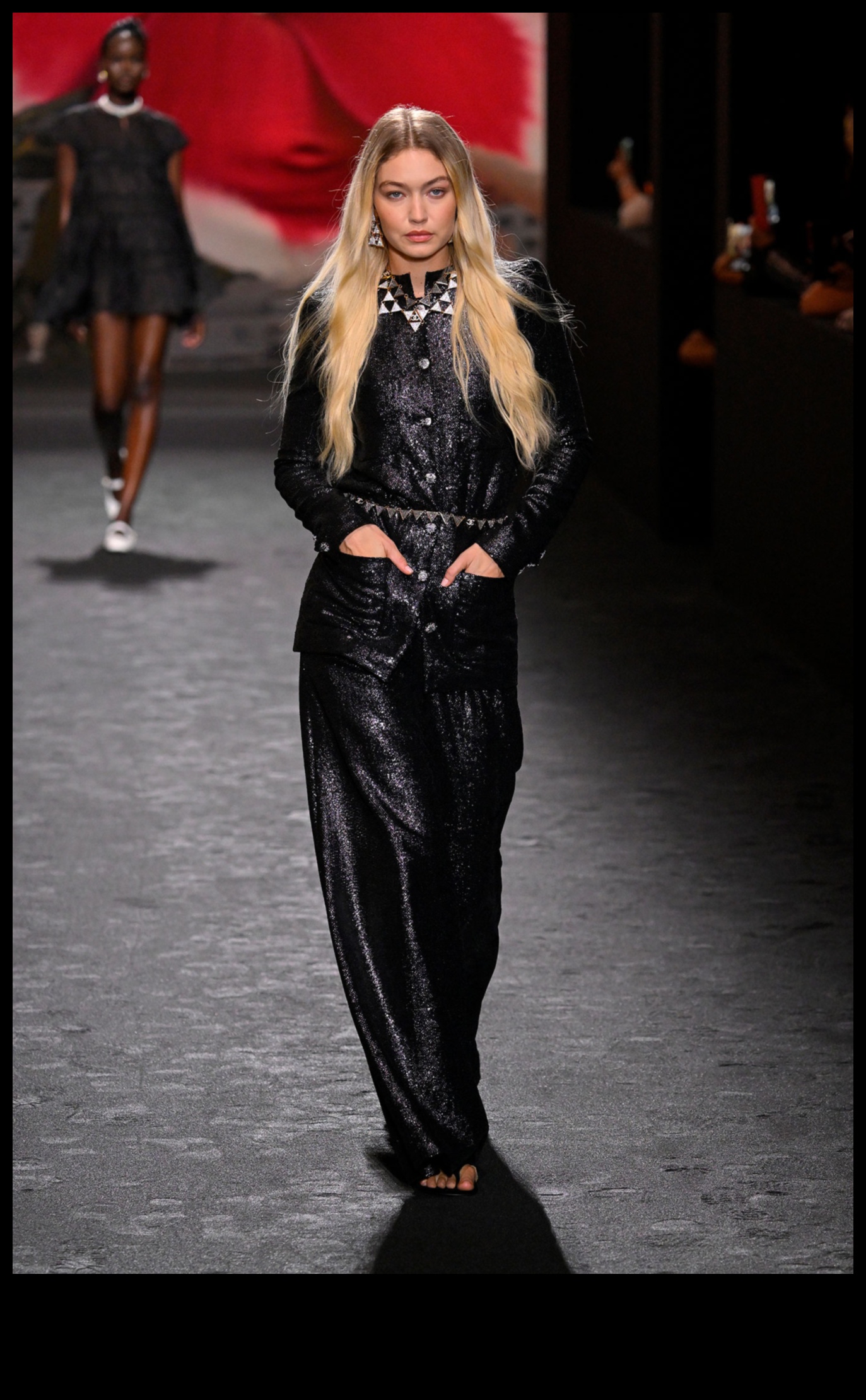 Бляскав поглед: Надникнете в върховете на модните тенденции